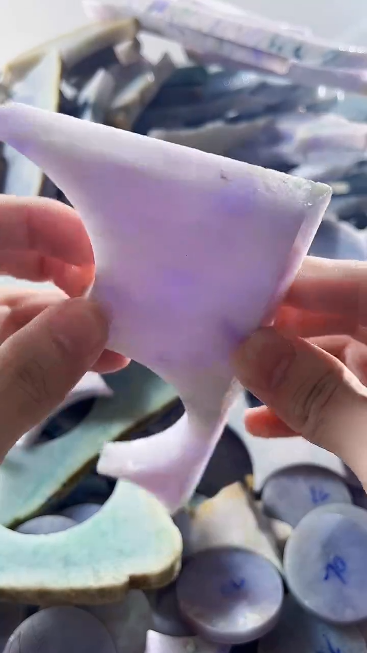 【闪购商品】翡翠裸石缅甸翡翠A货文610