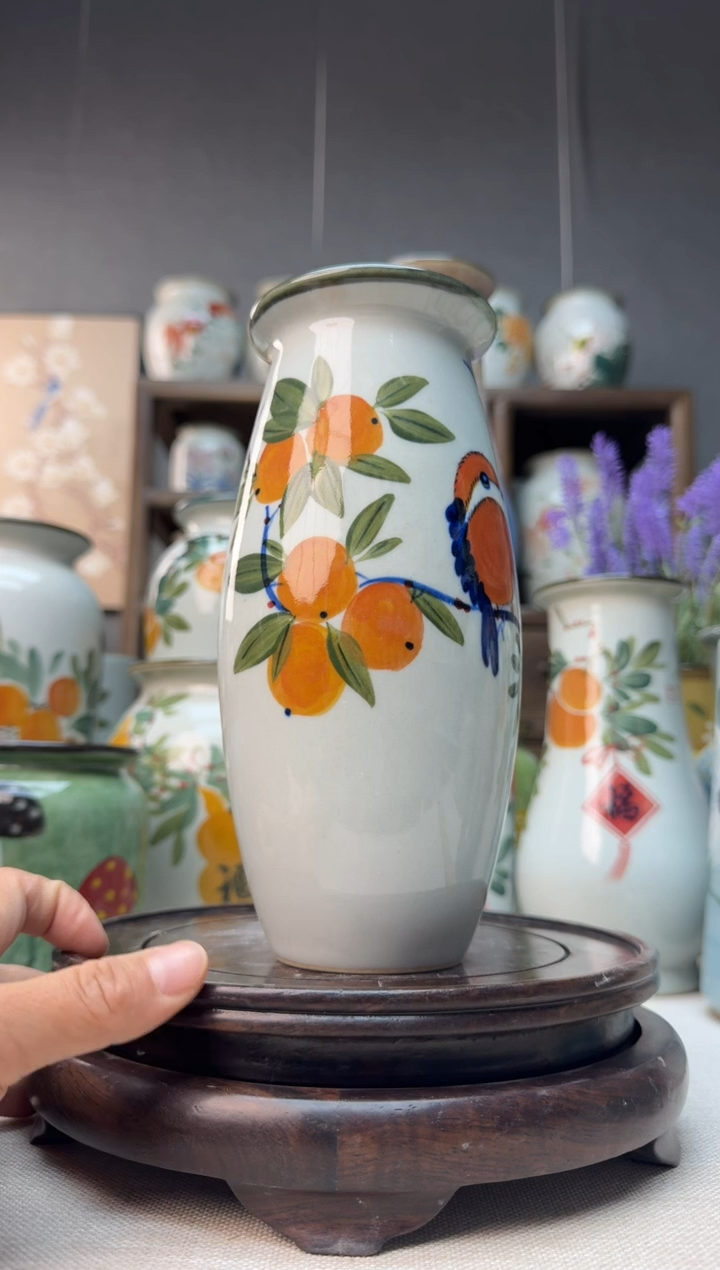 【闪购商品】瓶景德镇手绘陶瓷花瓶底部无孔高19口7左右
