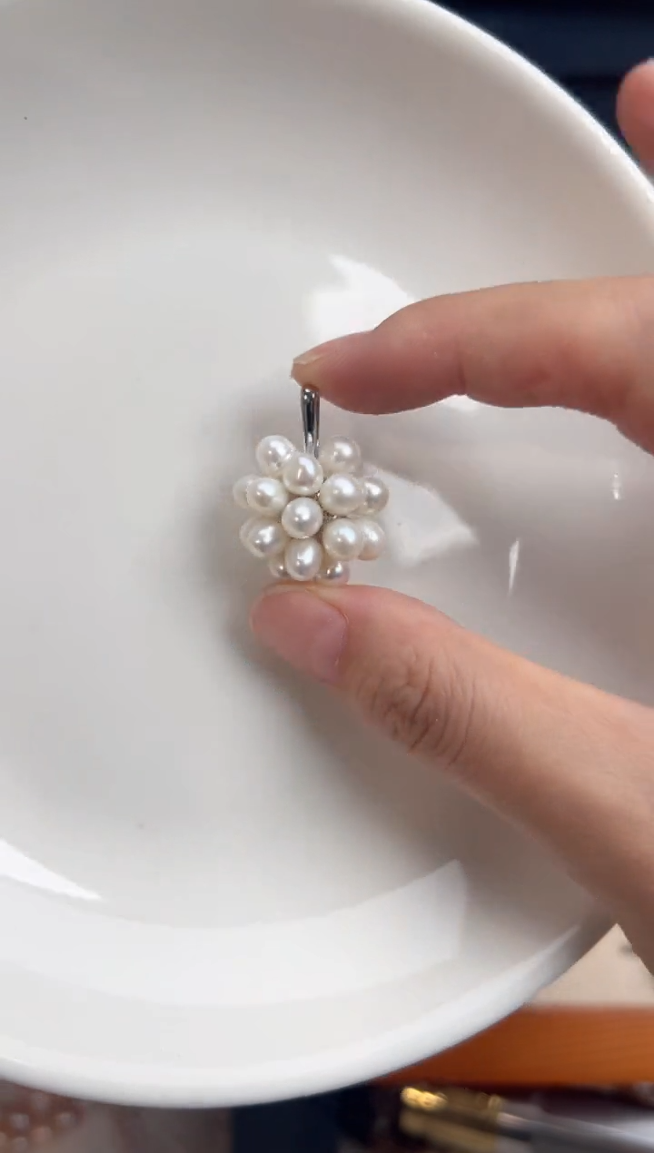 未镶嵌21淡水珍珠繁花*精工镶嵌吊坠