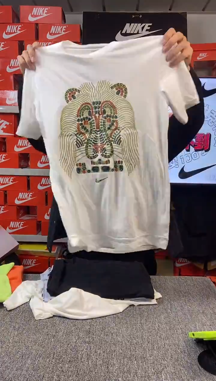【瑕疵修复】177编码 NIKE/耐克 直播间过款为准 尺码165S