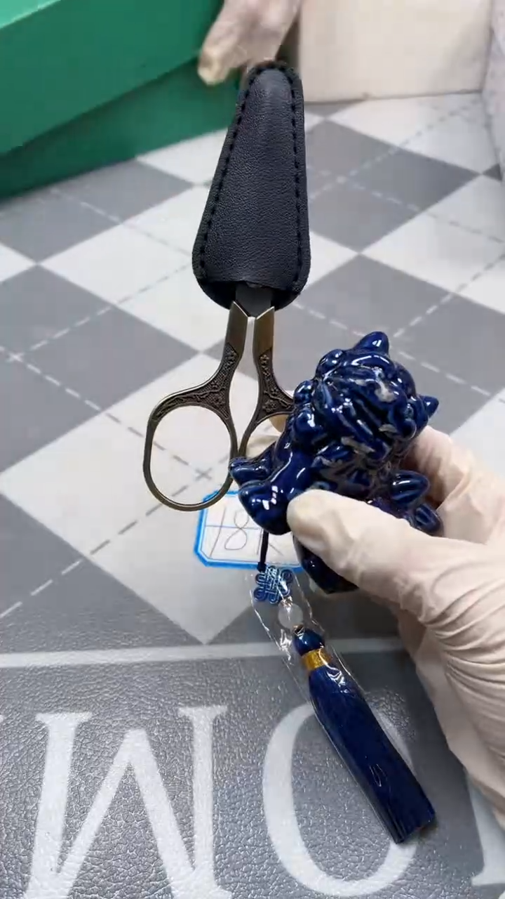 瓷片陶瓷如图所示周边