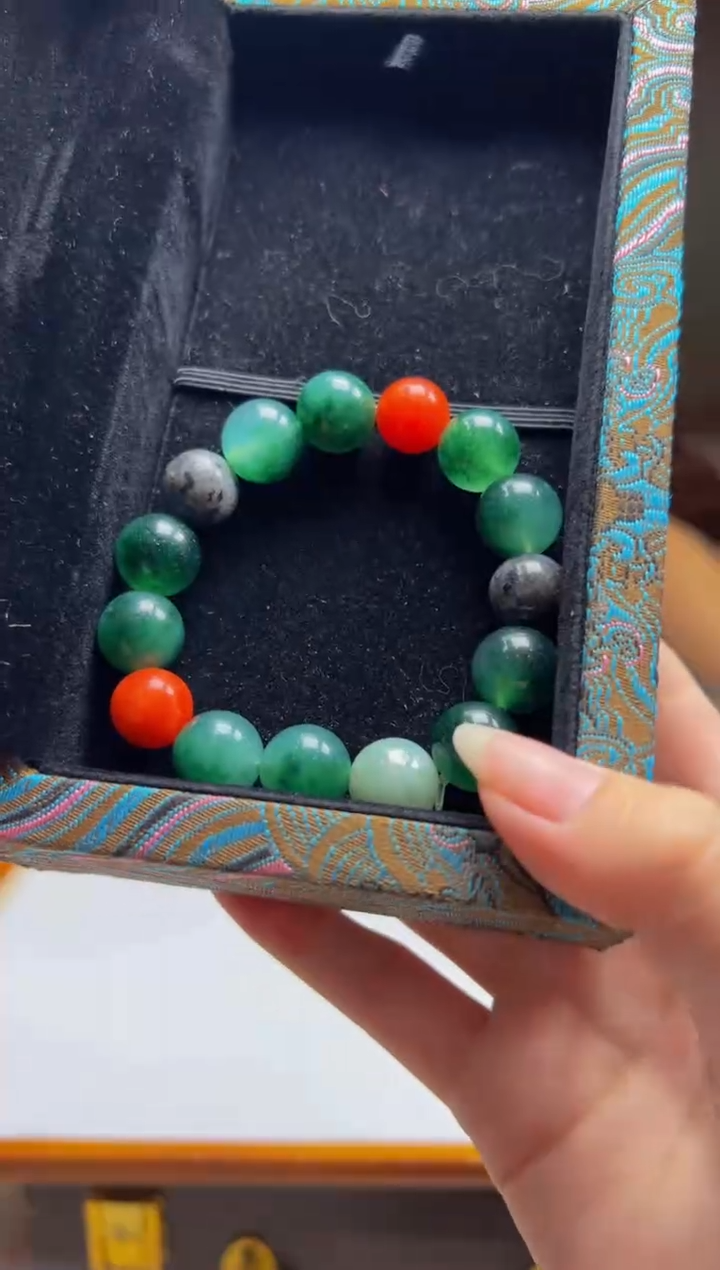 翡翠未镶嵌颈饰RB2025-7-11-23