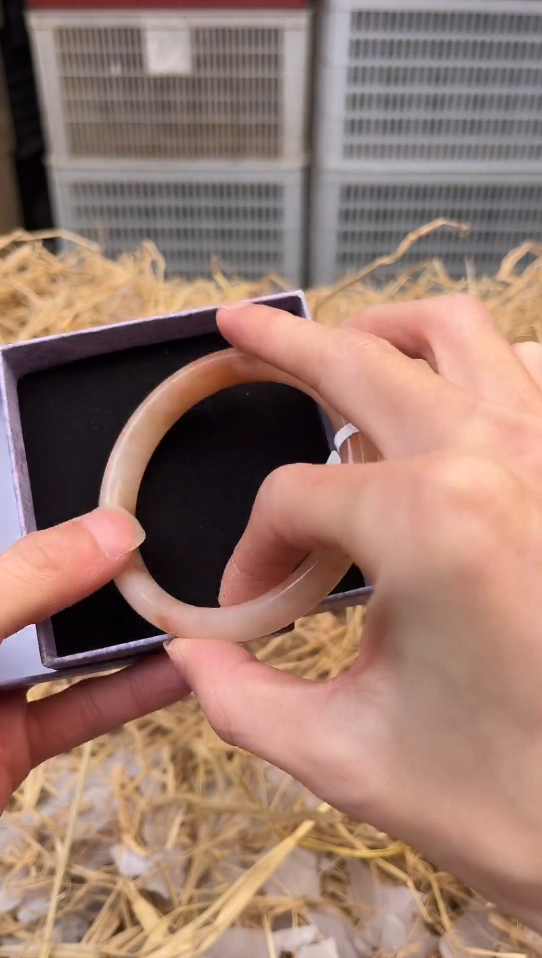 未镶嵌手镯石英质玉编号T-7173