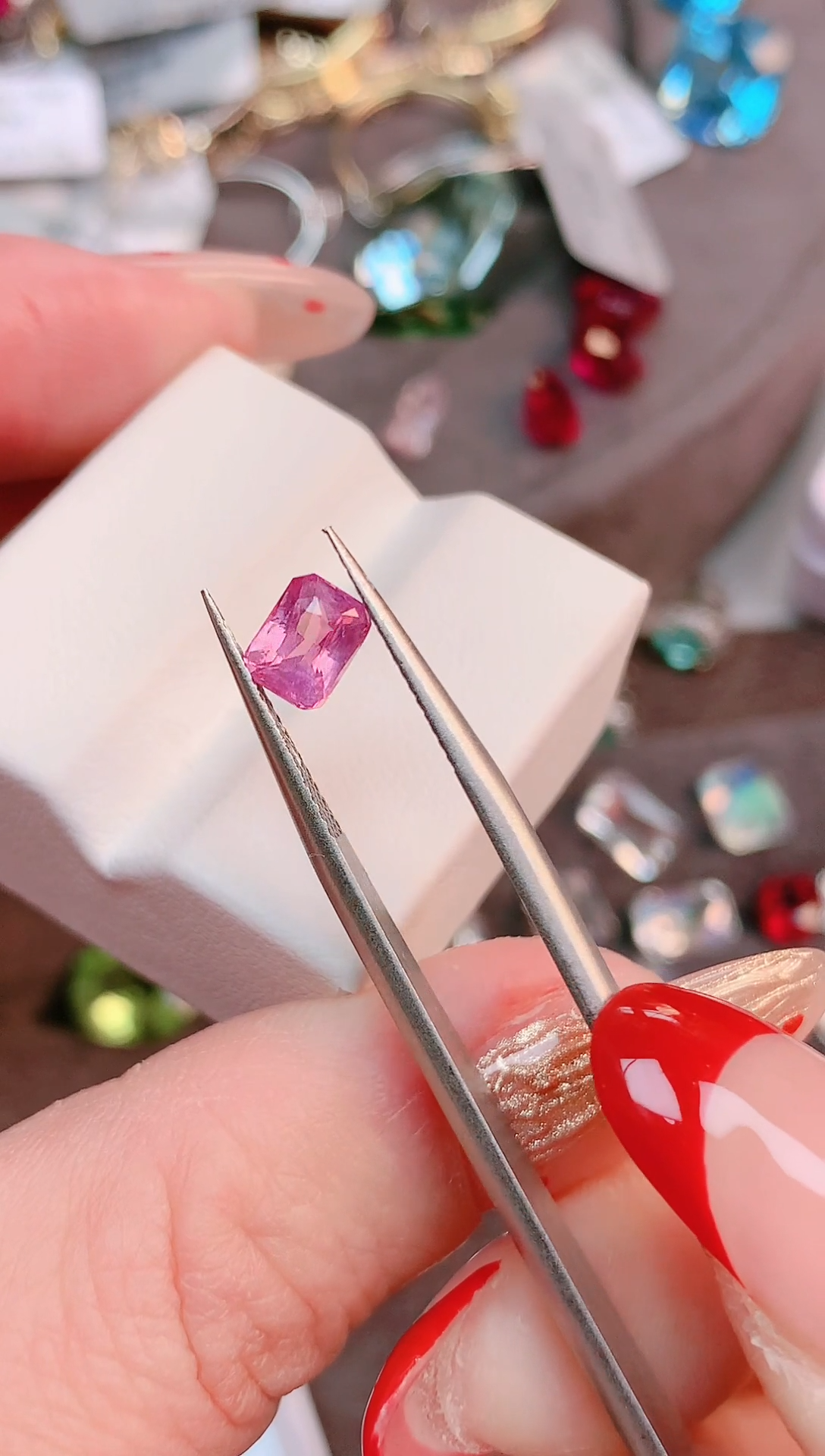 未镶嵌尖晶石珠宝半成品梦幻紫天然马亨盖尖晶石1.05ct