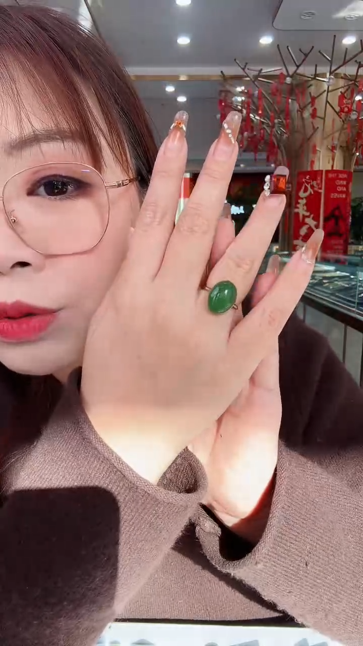 【闪购商品】和田玉戒指18K金镶嵌戒指