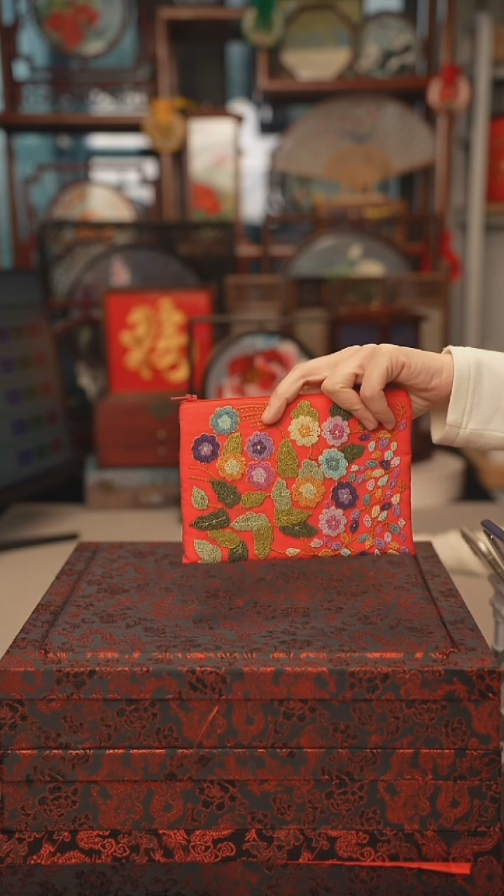 扇子苏绣非遗 手机包包