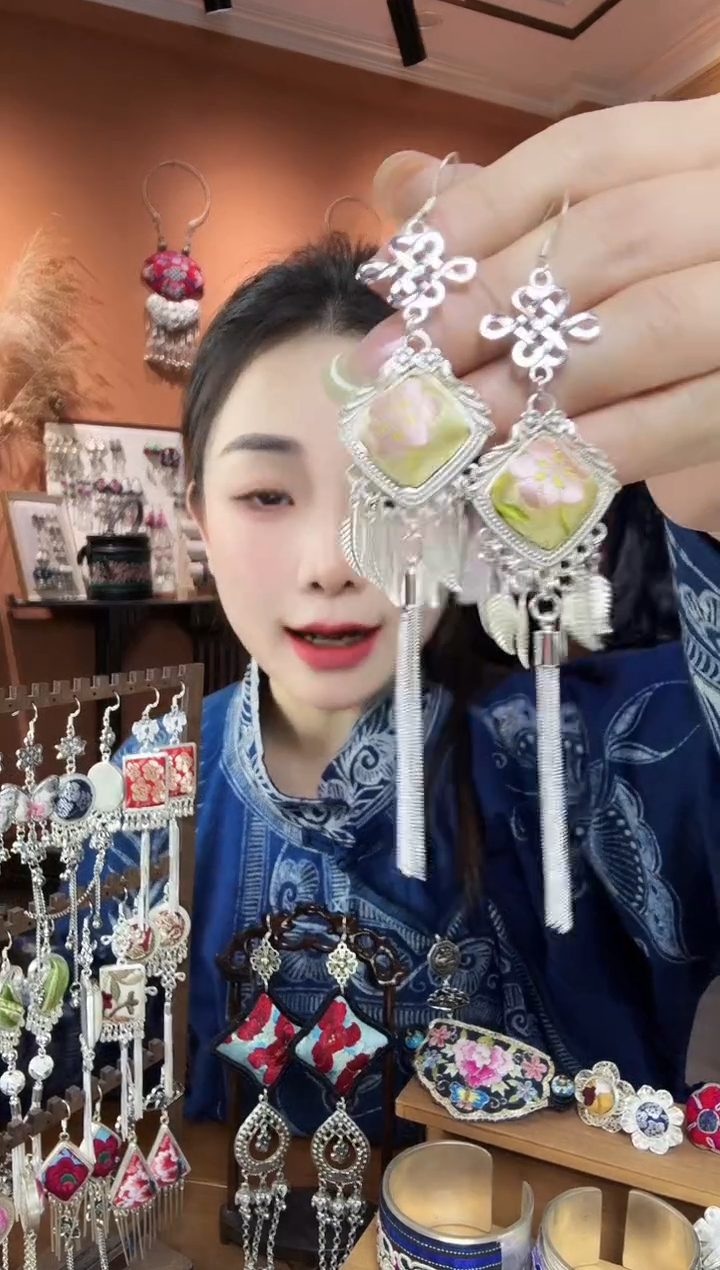 刺绣纯手工民族风耳环