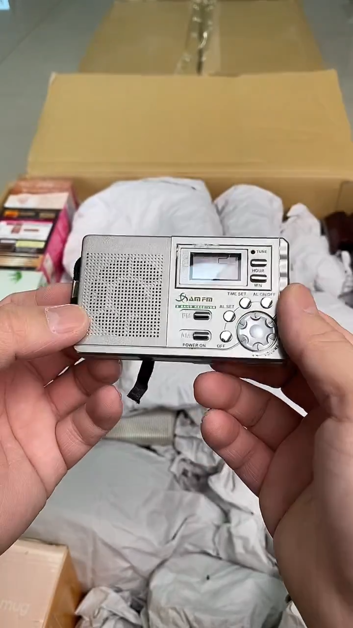 大*子日瓷回流收音机