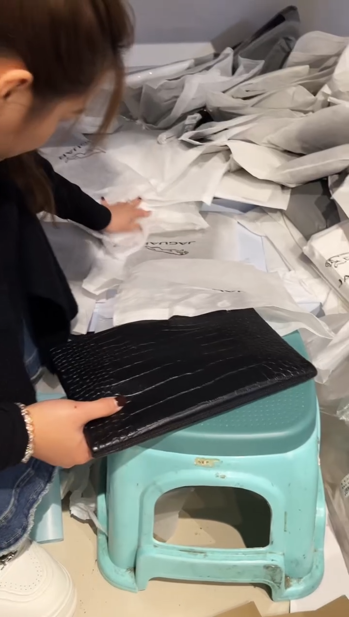 头层牛皮656品牌男包清货中（不要卡单，理性消费）