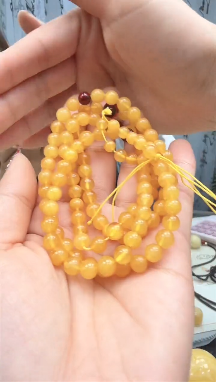 【闪购商品】琥珀裸石未镶嵌项链