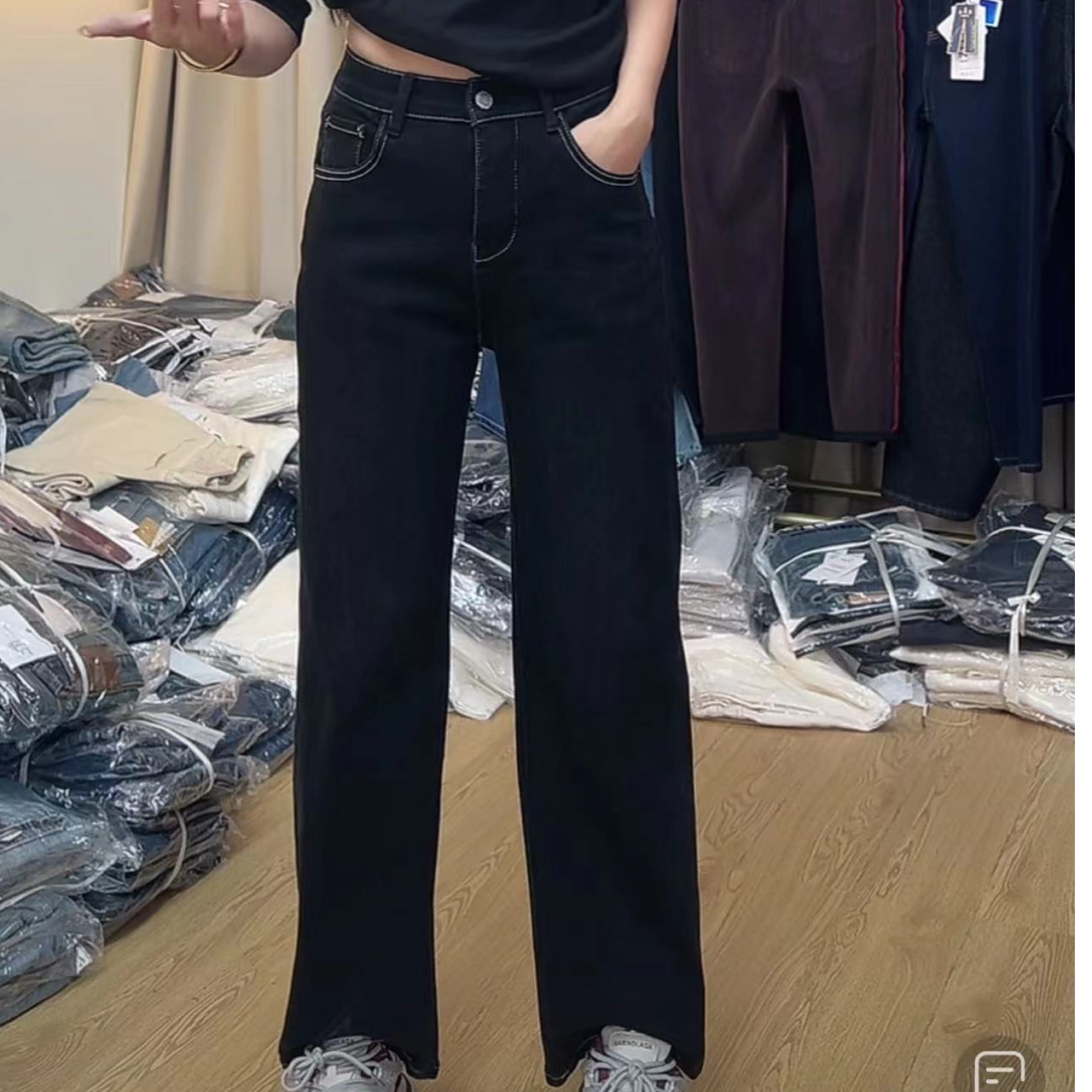 509黑色牛仔裤女冬款新款直筒裤时尚休闲显瘦高腰黑色-妮