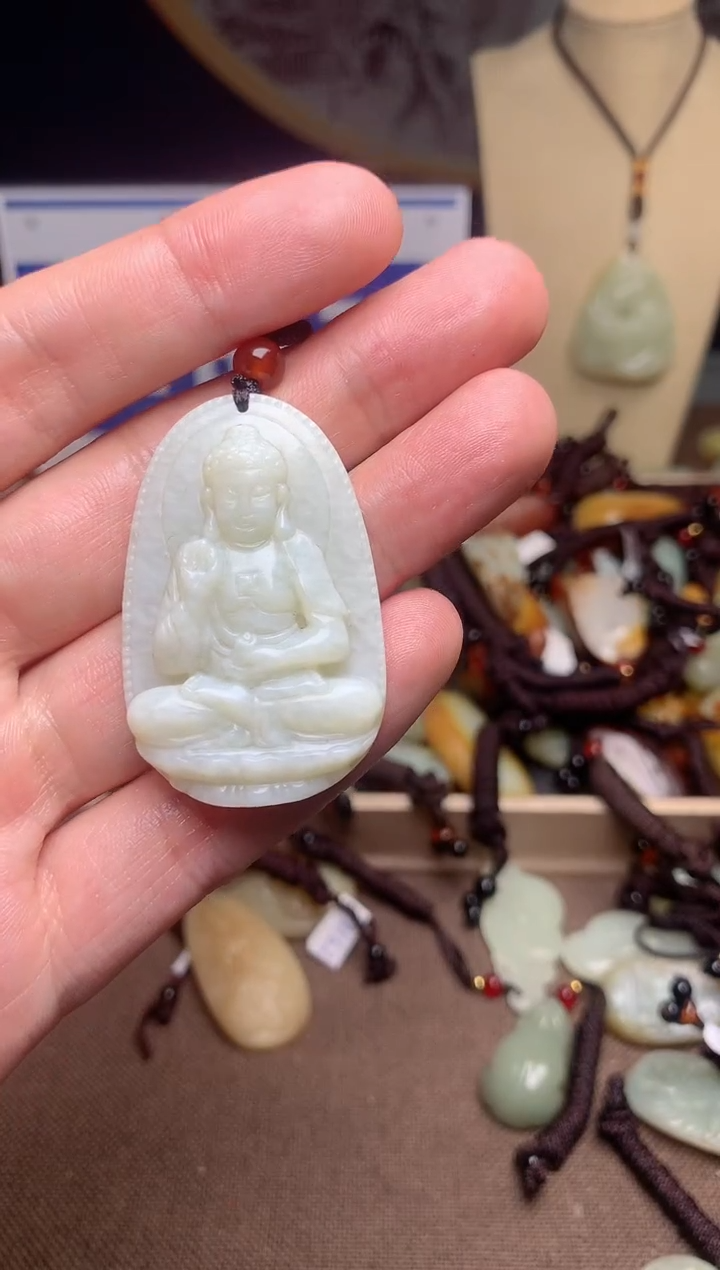 【闪购商品】和田玉未镶嵌颈饰1