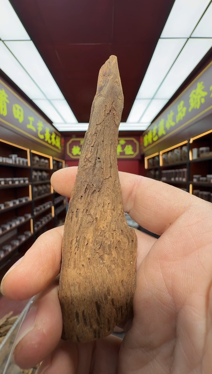 沉香吊坠多样性发一