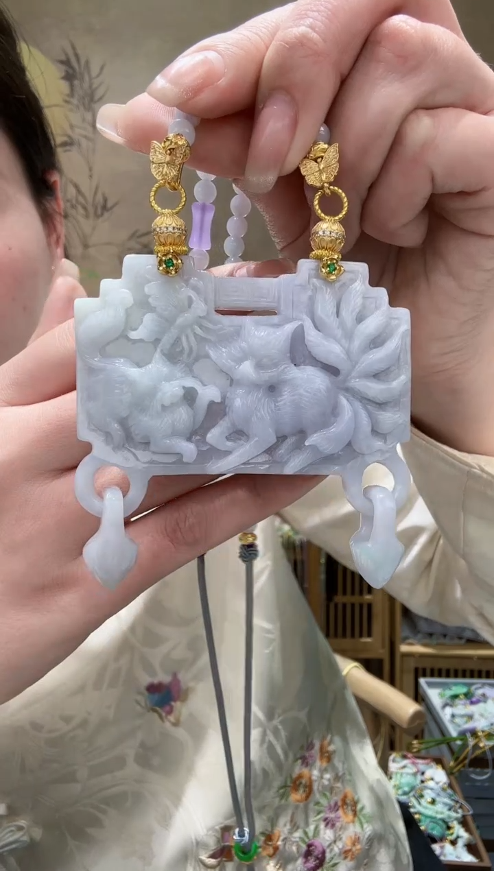 【闪购商品】翡翠颈饰未镶嵌吊坠