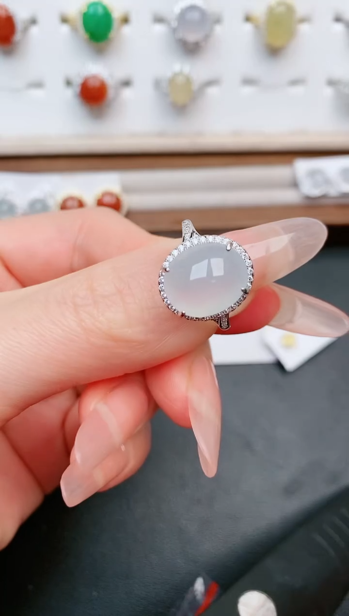 【闪购商品】翡翠戒指银S925镶嵌....