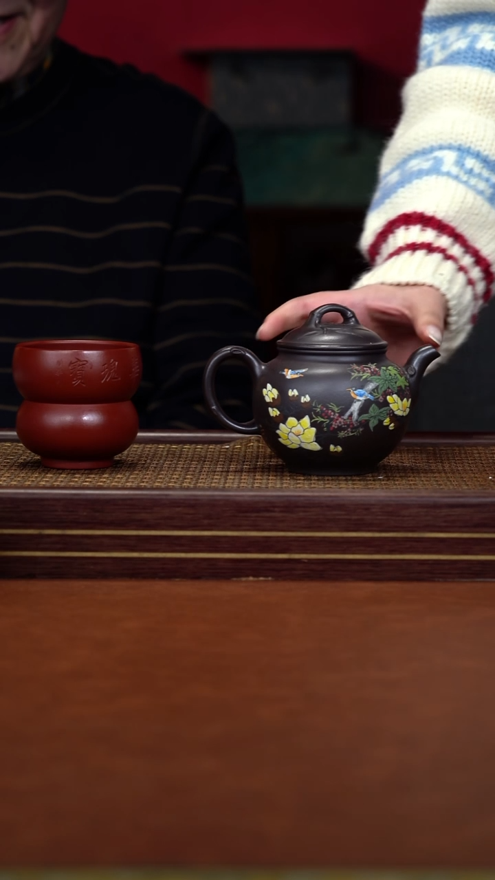 茶壶紫砂45  时顺华  老紫泥 福韵 300cc