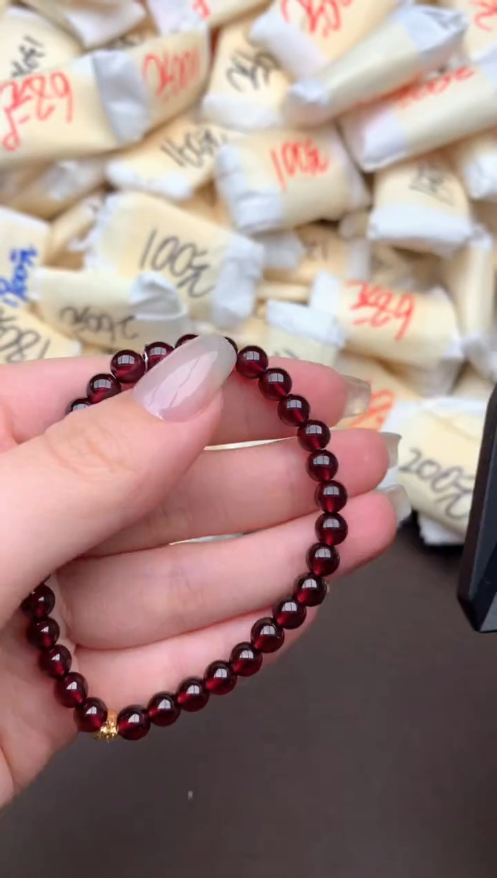 【闪购商品】石榴石手链未镶嵌一