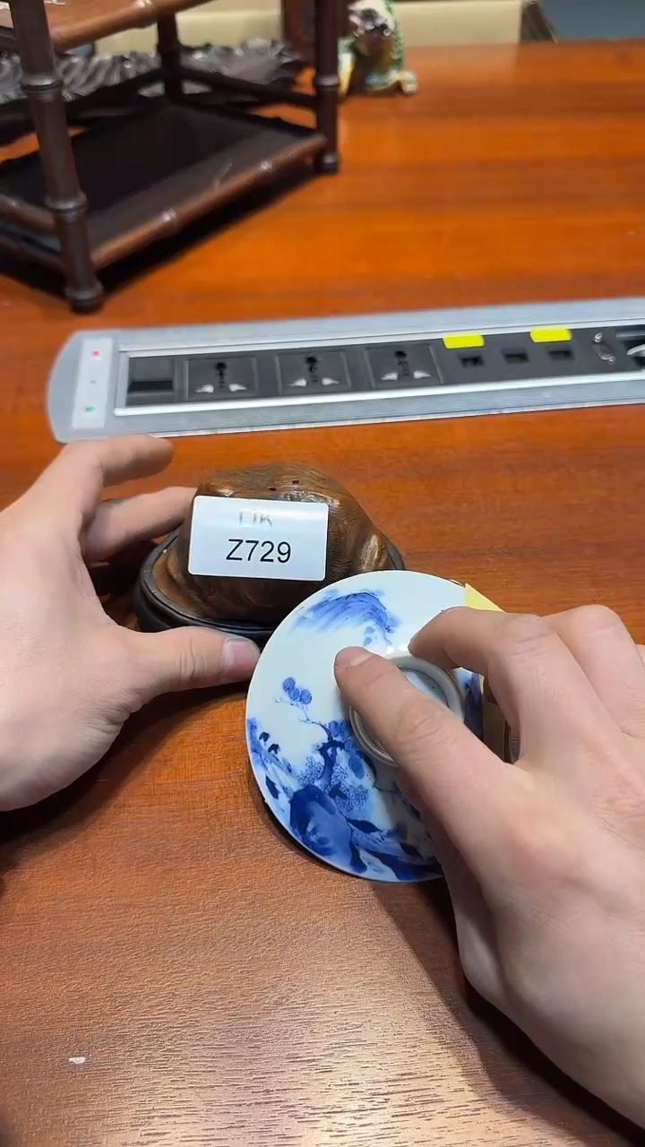 瓷片幸****猫哈哈哈哈哈哈729