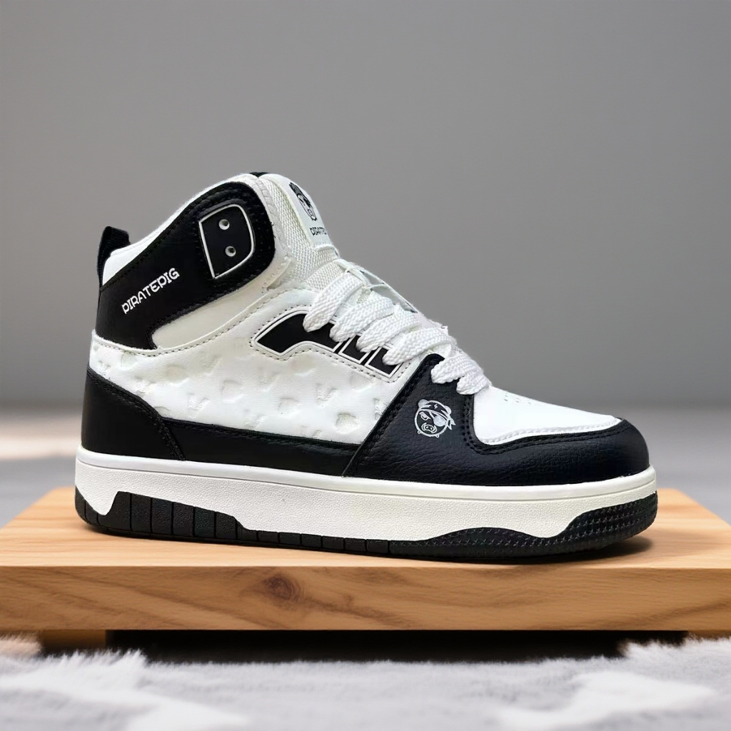 秋冬皮面新款男女同款版鞋Z8802【小猪1】q