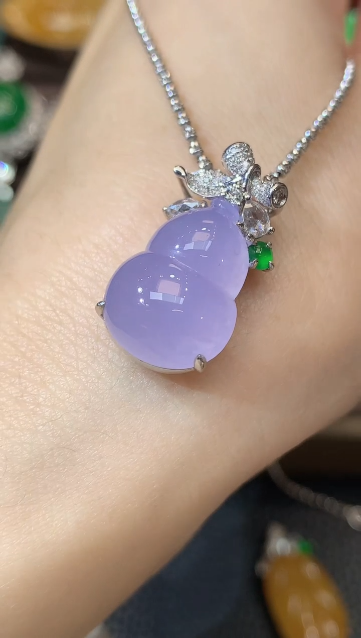 吊坠(不含链)18K金镶嵌翡翠D26 紫货有一定色差