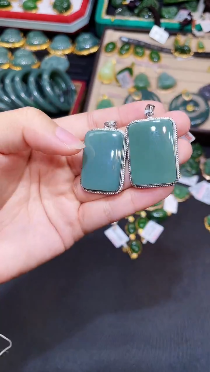 和田玉银S925镶嵌吊坠(赠链)33MM 多样性发一