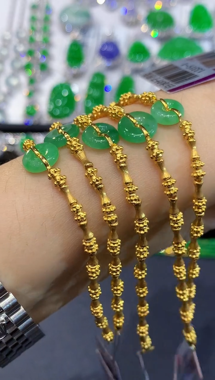 18K金镶嵌手链翡翠SY多样性发其一