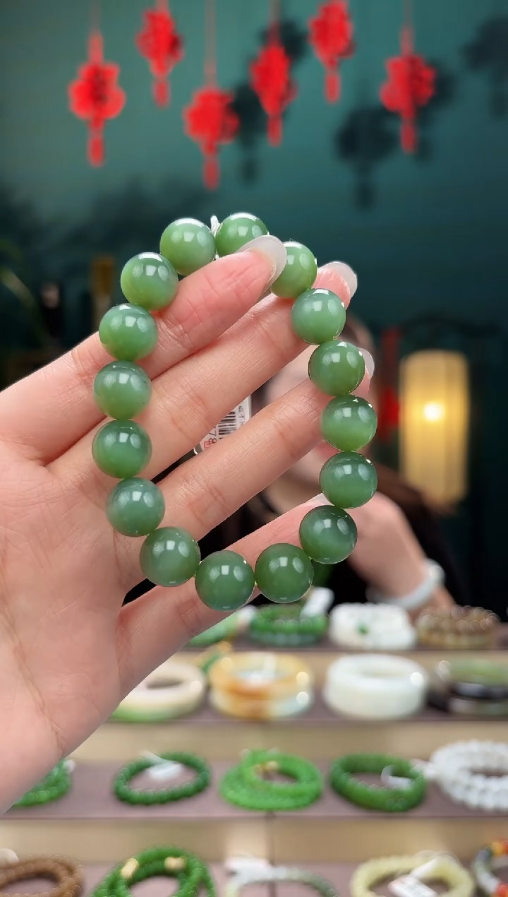 【闪购商品】和田玉手串未镶嵌卡12手串