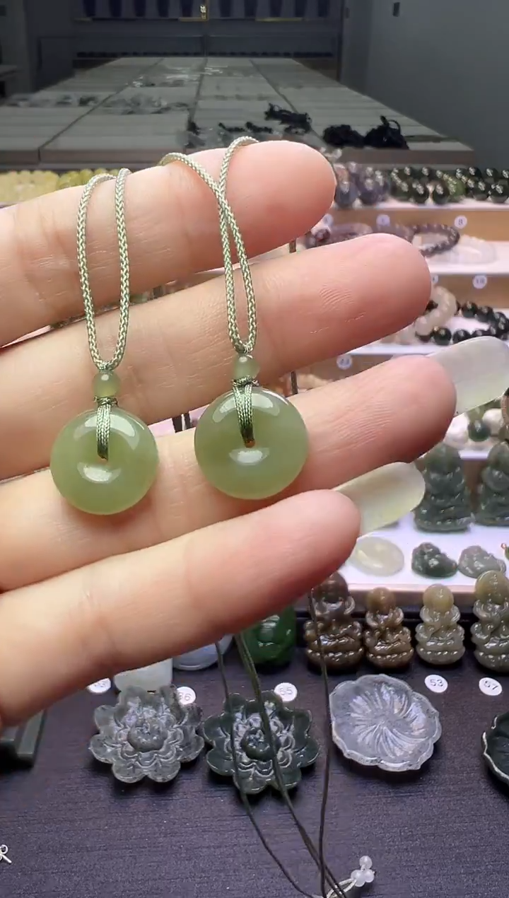 颈饰未镶嵌和田玉42号链接两个15米