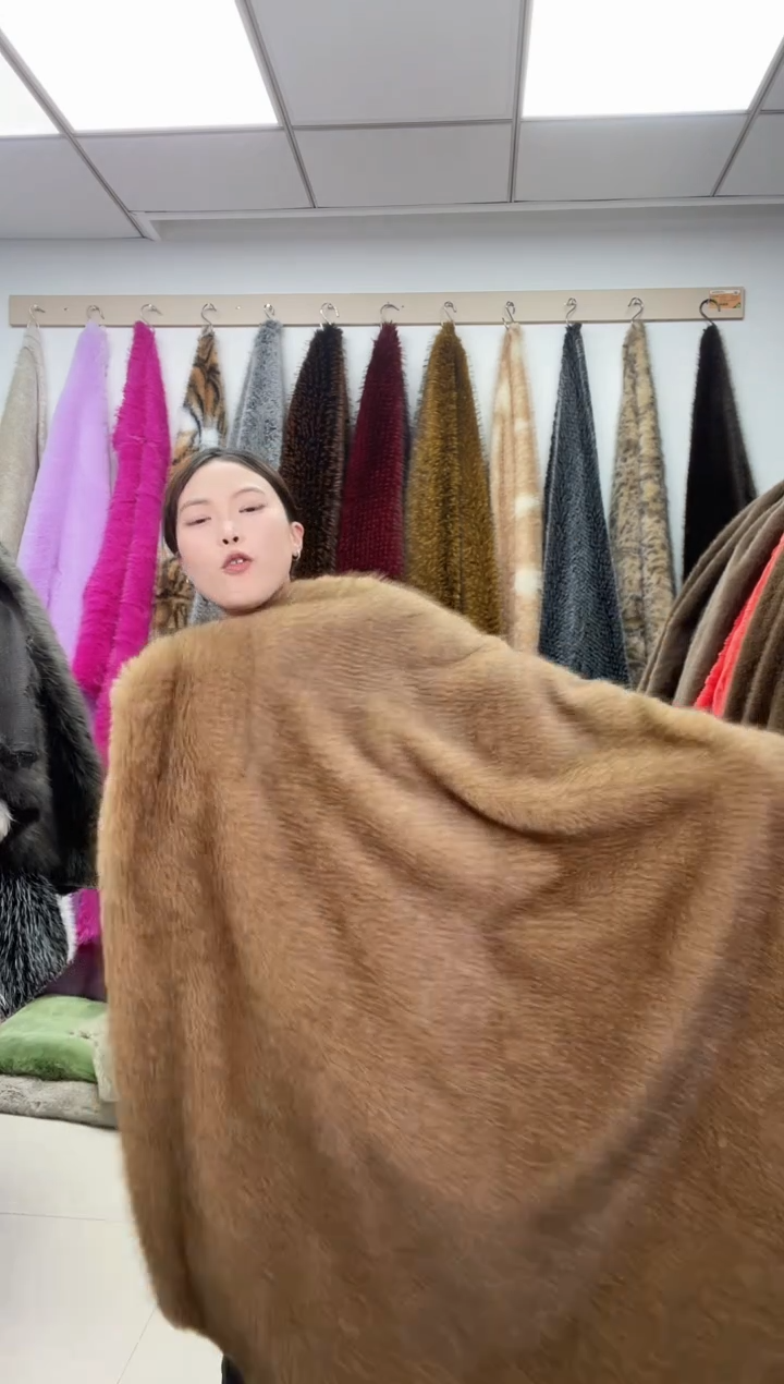 狐狸毛A156尺寸1.8*2