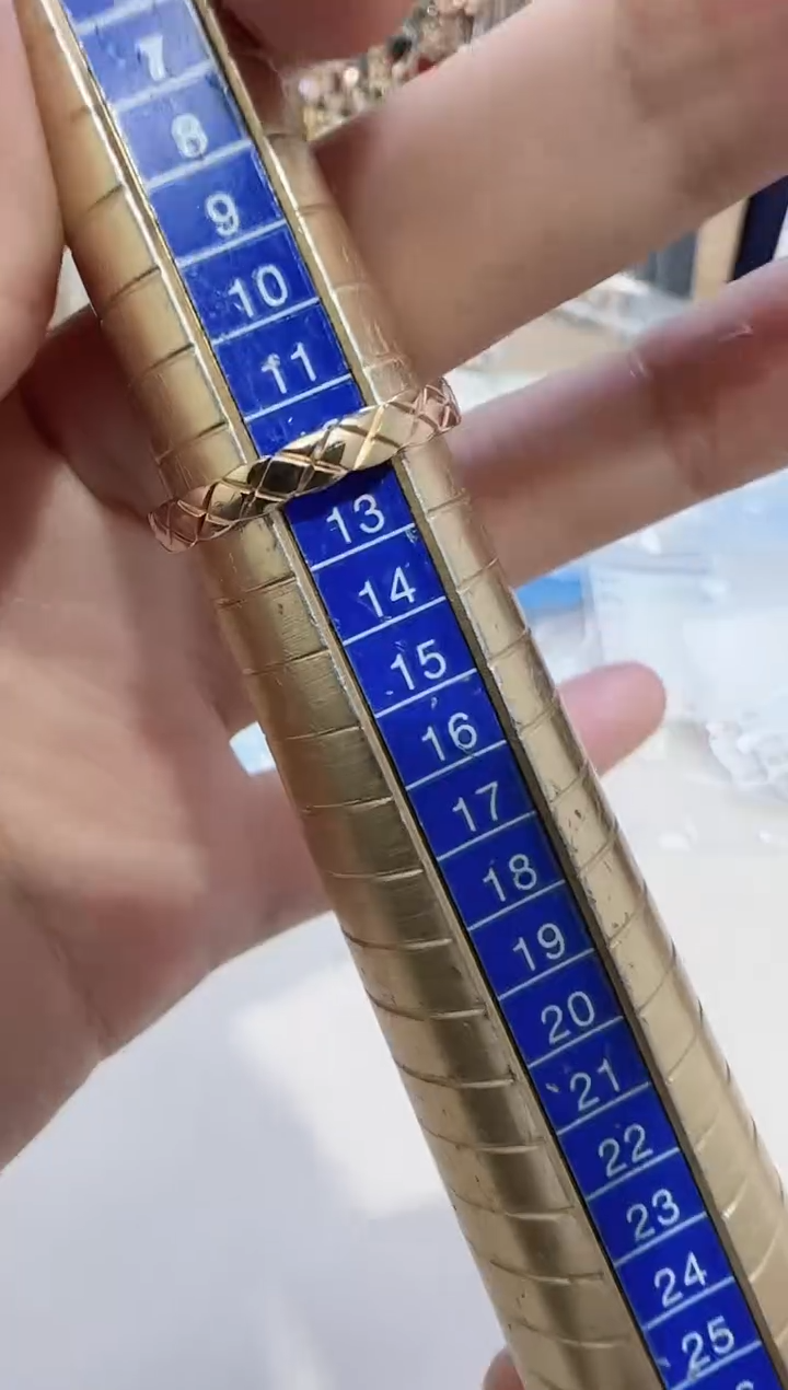 【闪购商品】18K金戒指/指环戒指12号