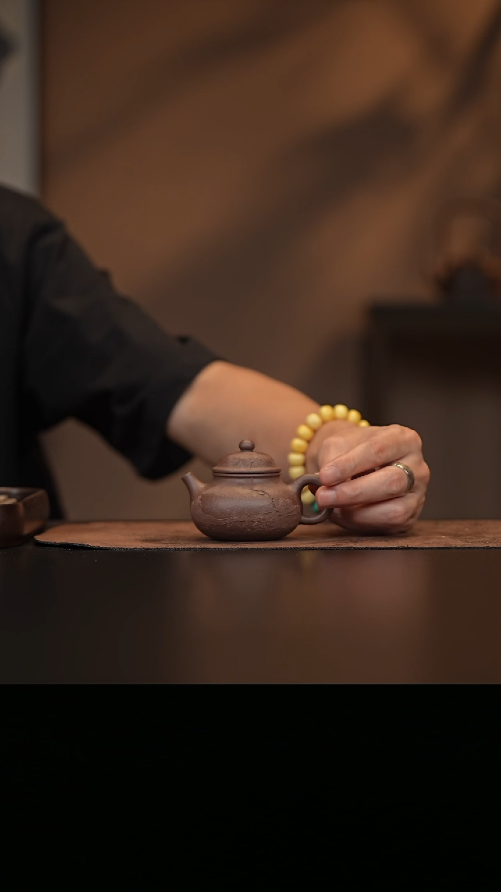 允禾斋 紫砂壶  容天