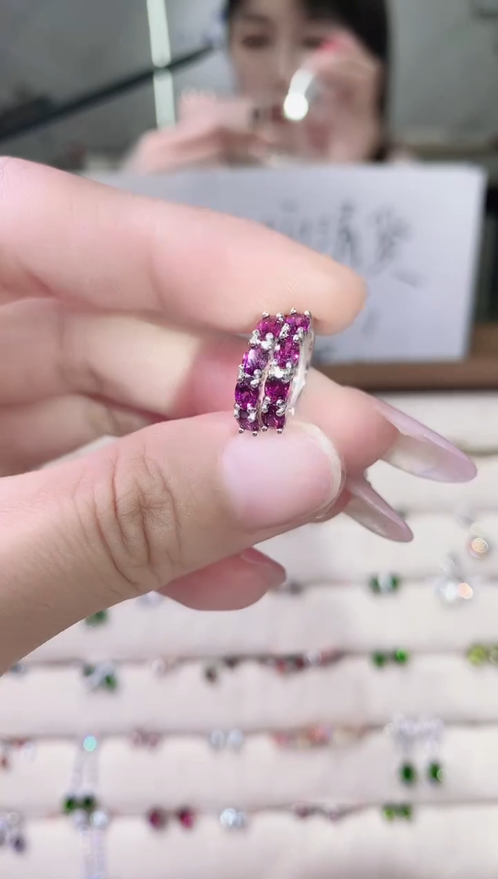 【闪购商品】石榴石（紫牙乌）耳饰银S925镶嵌2-1  