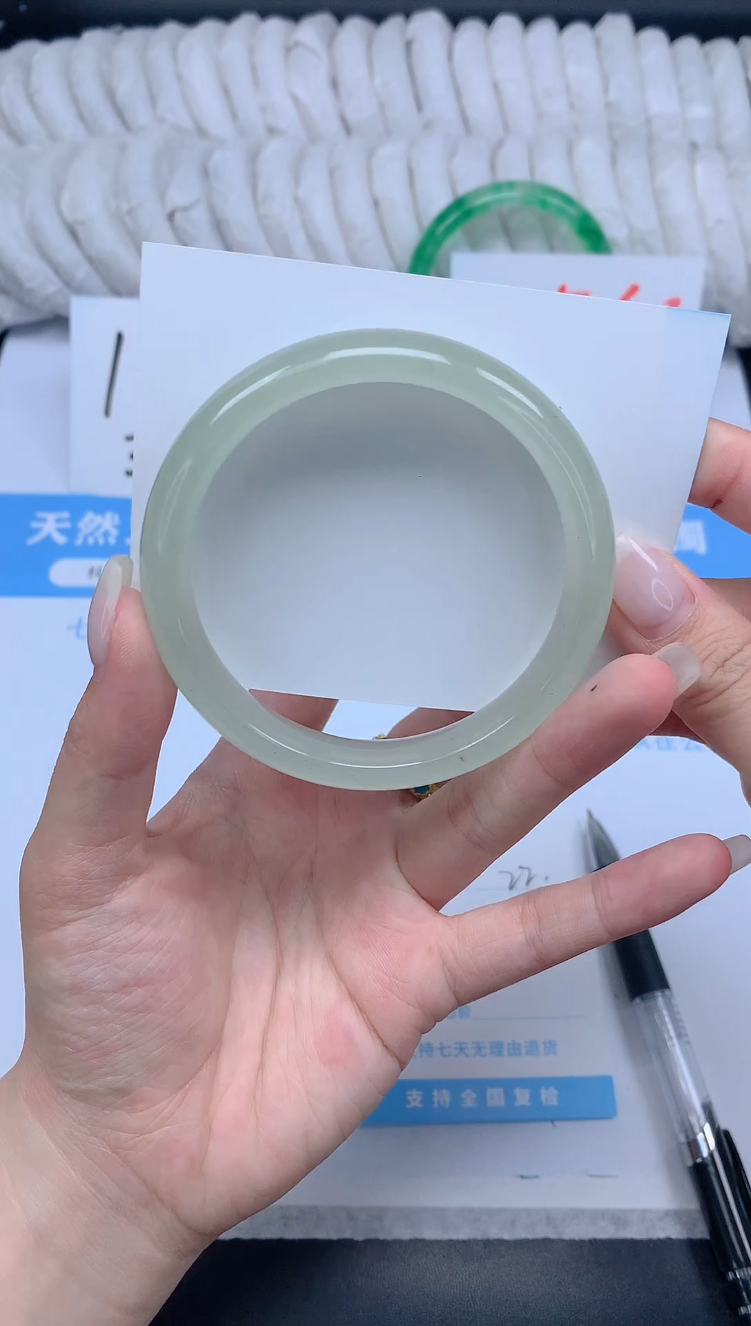 石英质玉手镯未镶嵌K22-60