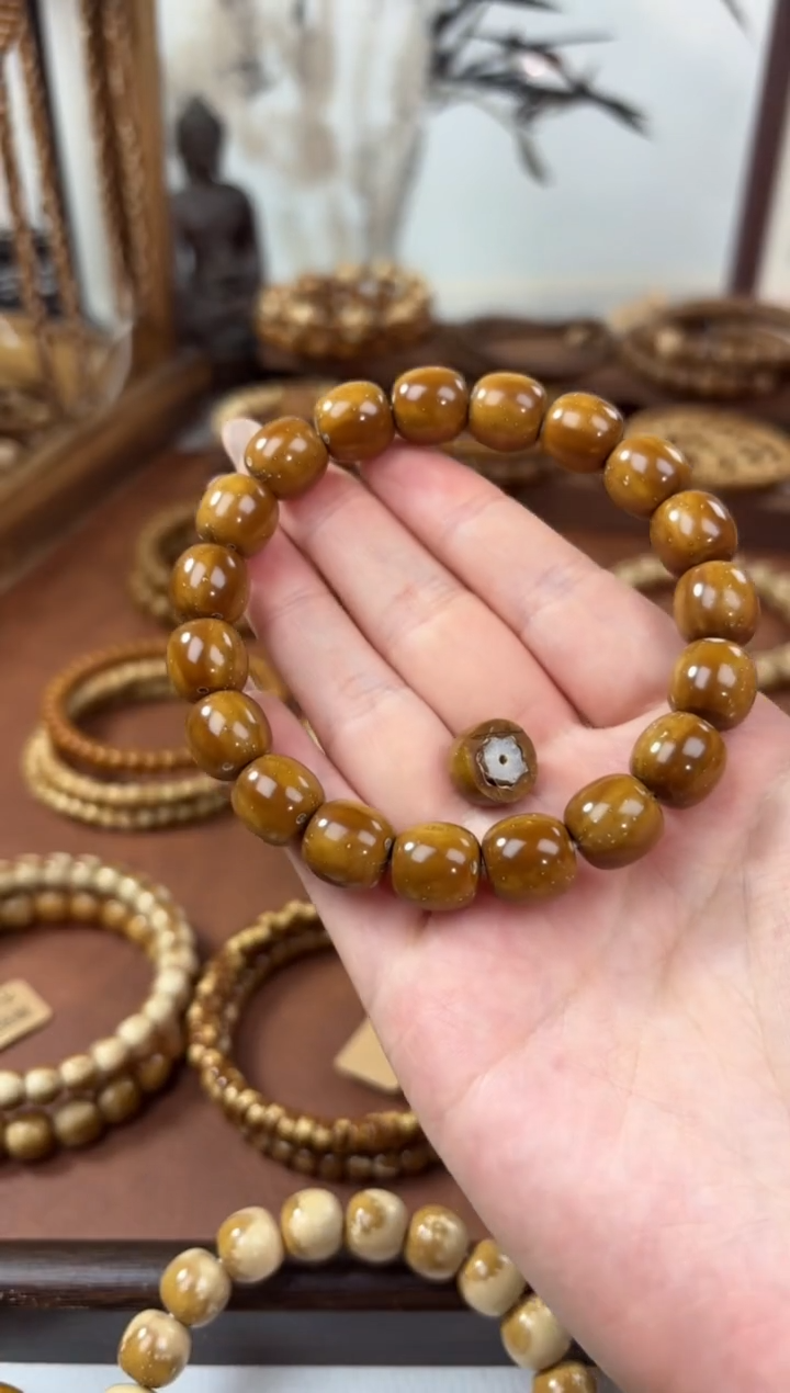 手串紫金鼠11.5半实心紫金鼠无棕线满油核老型