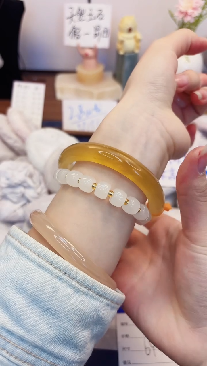 【闪购商品】石英质玉手镯未镶嵌208-财气镯-圈口64