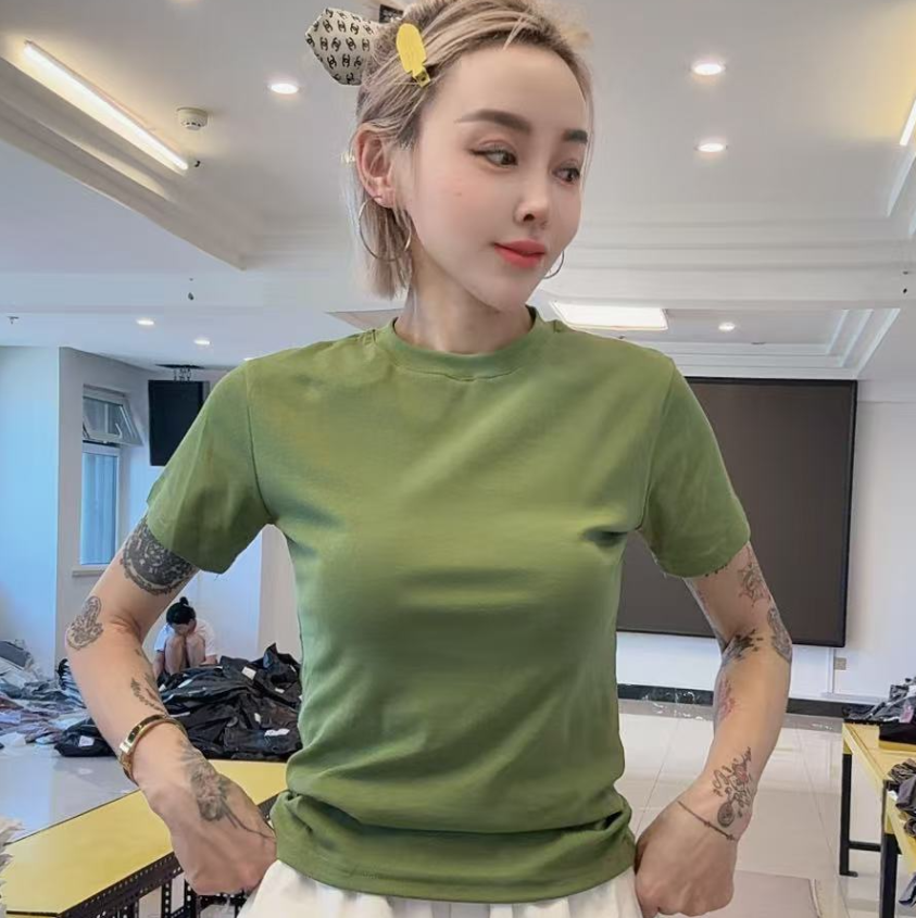 潮流款欧姐家1527净版绿色短袖