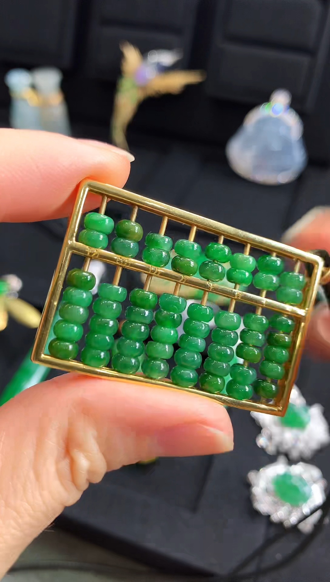 【闪购商品】翡翠吊坠(不含链)18K金镶嵌吊坠