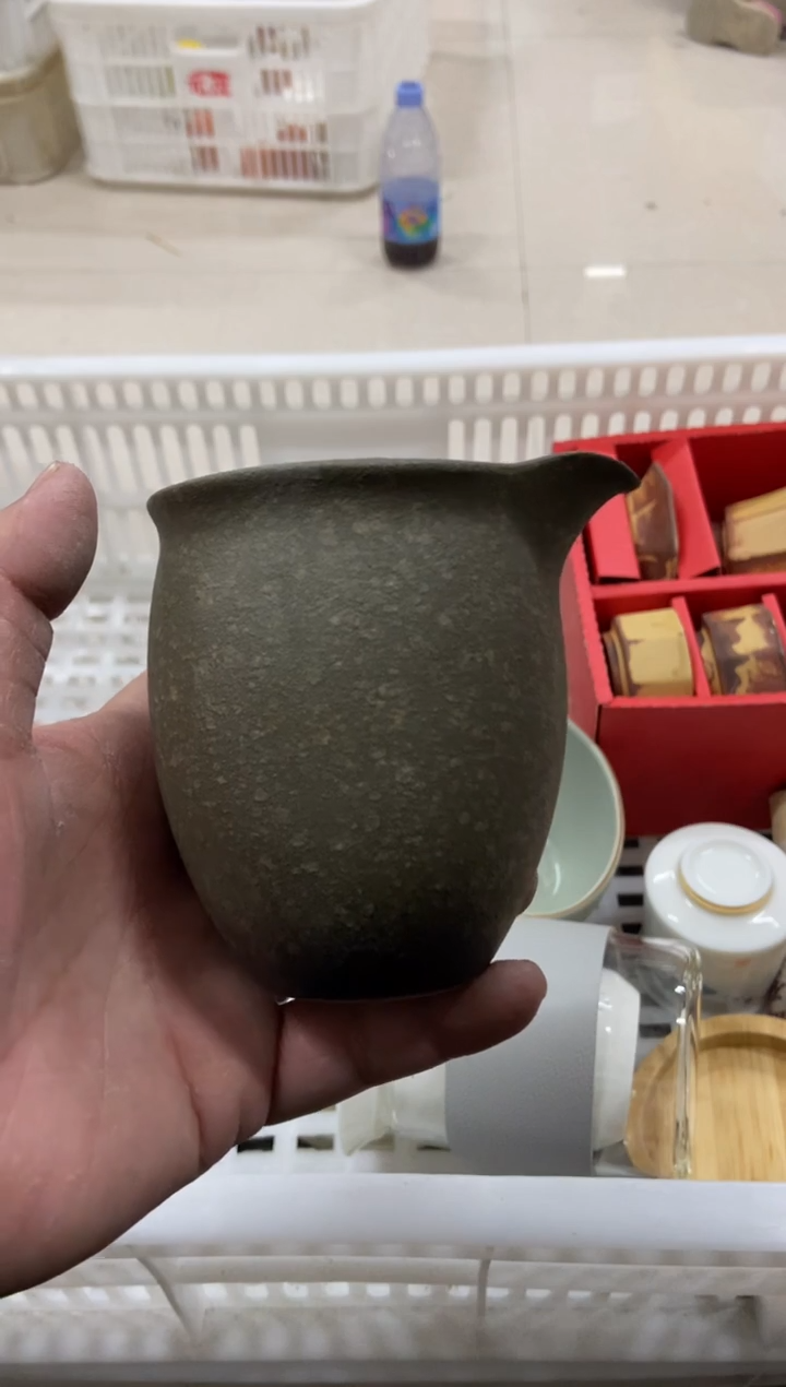 杯子瓷无运费险有瑕疵的摄影的产品有使用过的痕迹有点脏介意勿拍