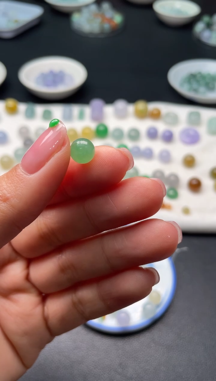 【闪购商品】定制翡翠未镶嵌啊A309