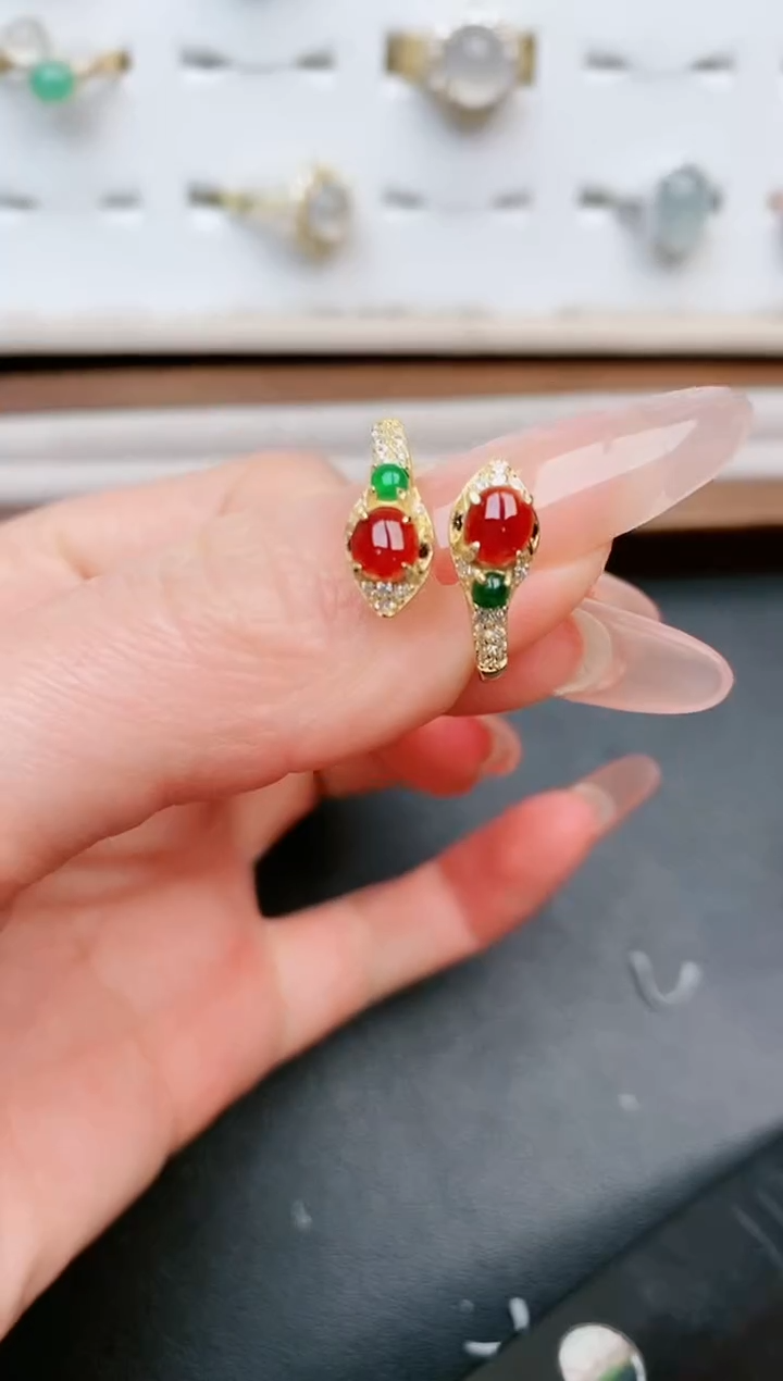 【闪购商品】翡翠戒指银S925镶嵌.....