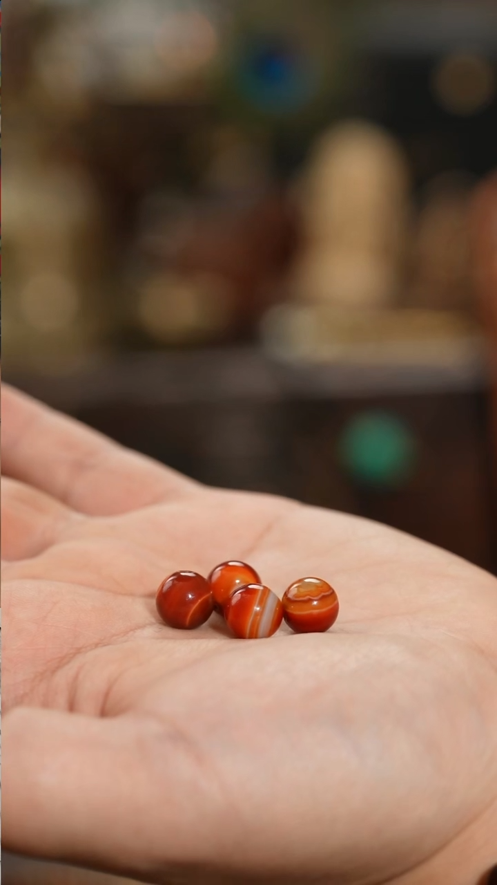 把件柏香籽/百香籽10mm+配珠4颗