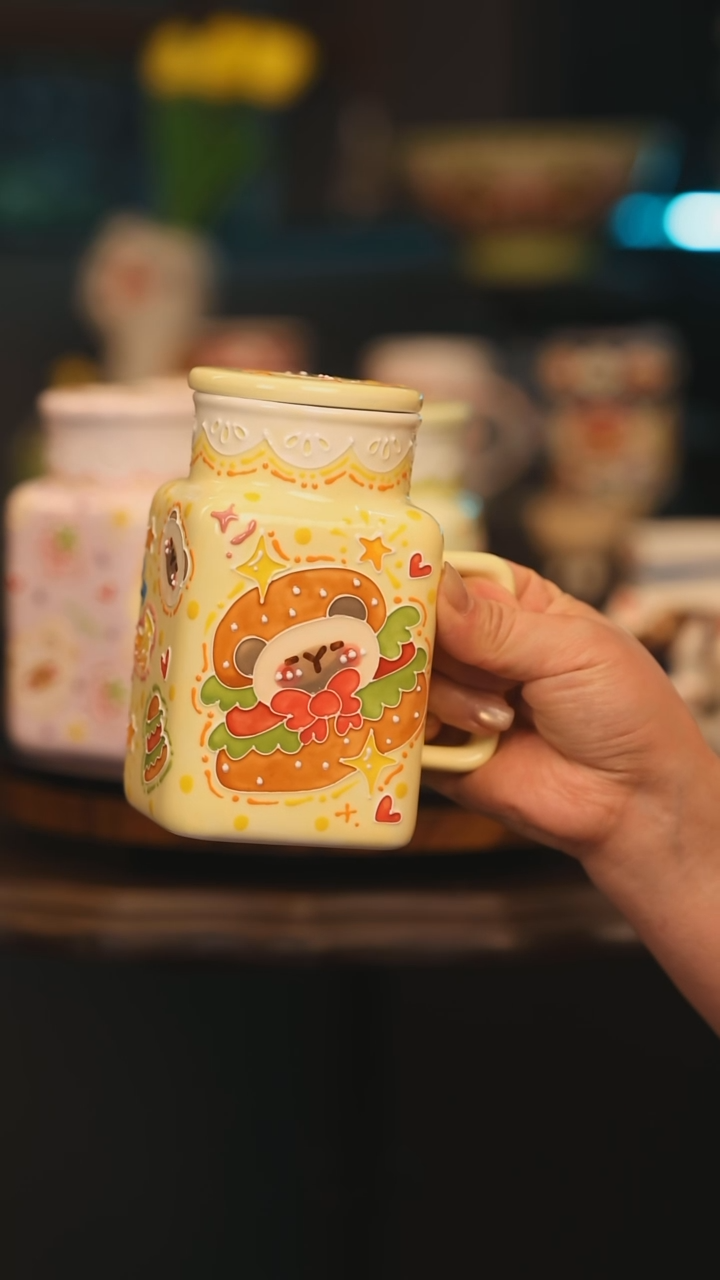 【闪购商品】摆件景德镇釉下彩绘设计师款式陶瓷