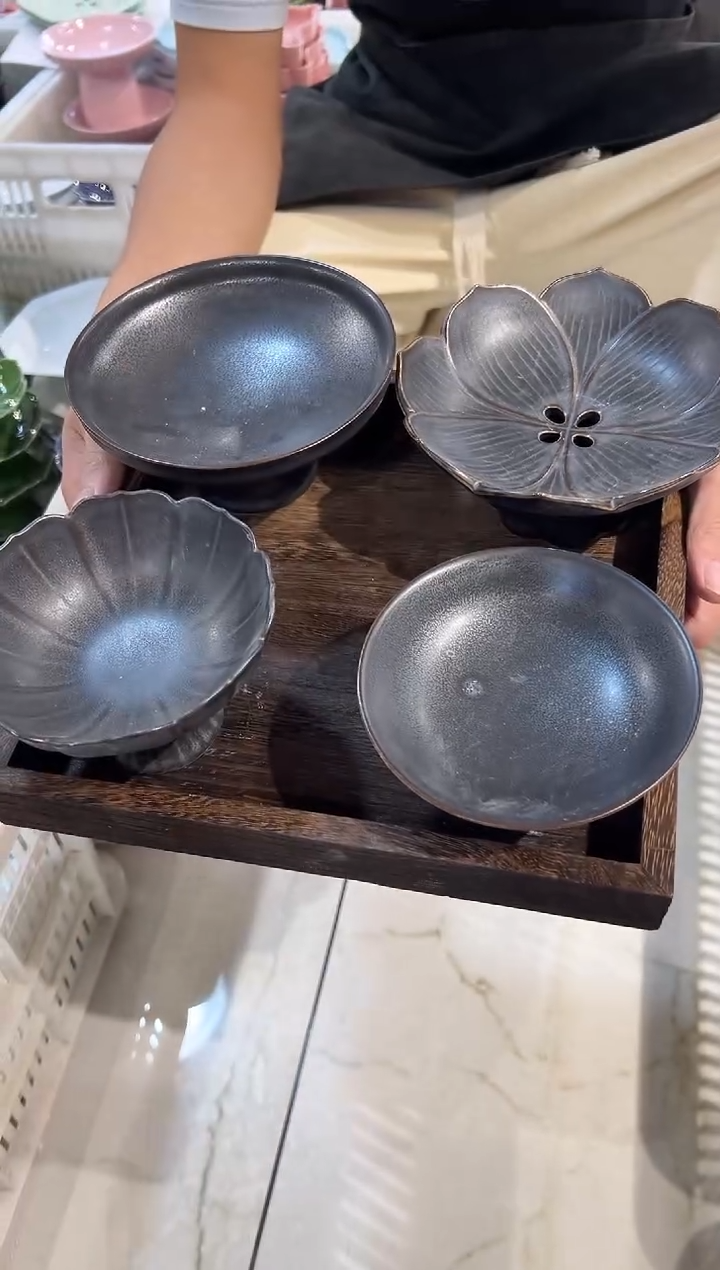 瓷片微瑕商品，介意勿拍 托盘