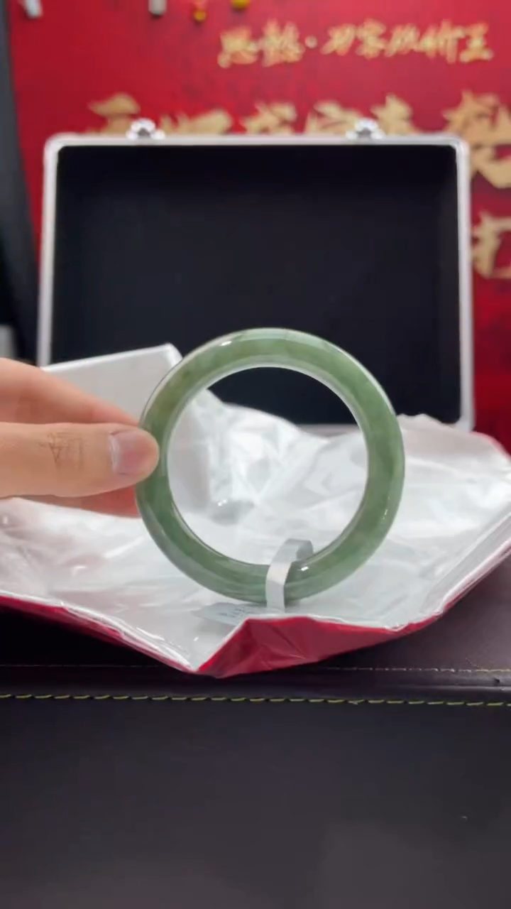 【闪购商品】翡翠手镯未镶嵌21翡翠手镯