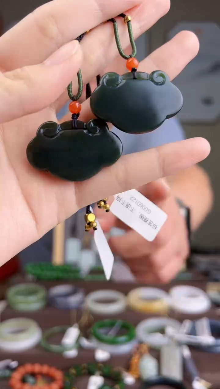 和田玉未镶嵌颈饰多样性发货 拍一单发一个