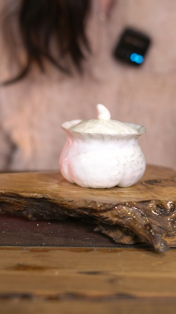 m**a景德镇纯柴烧 高白泥手捏南瓜盖碗