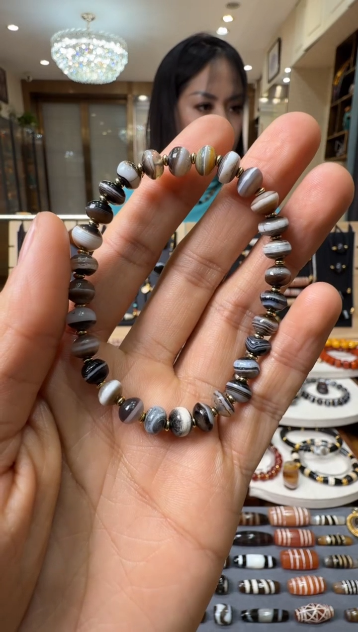 【闪购商品】玛瑙/玉髓珠宝半成品未镶嵌玛瑙珠手串