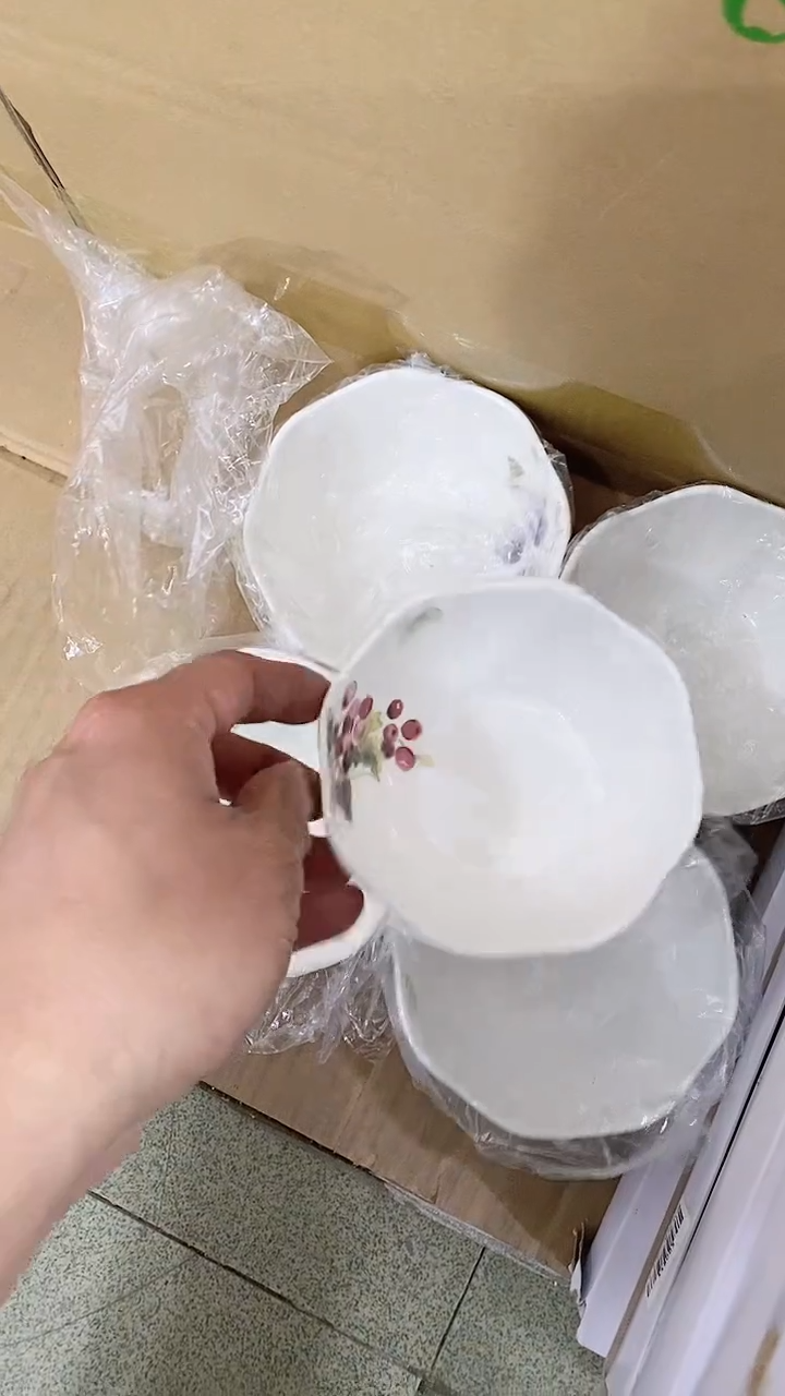 瓷片锅碗瓢盆一件不留@@1