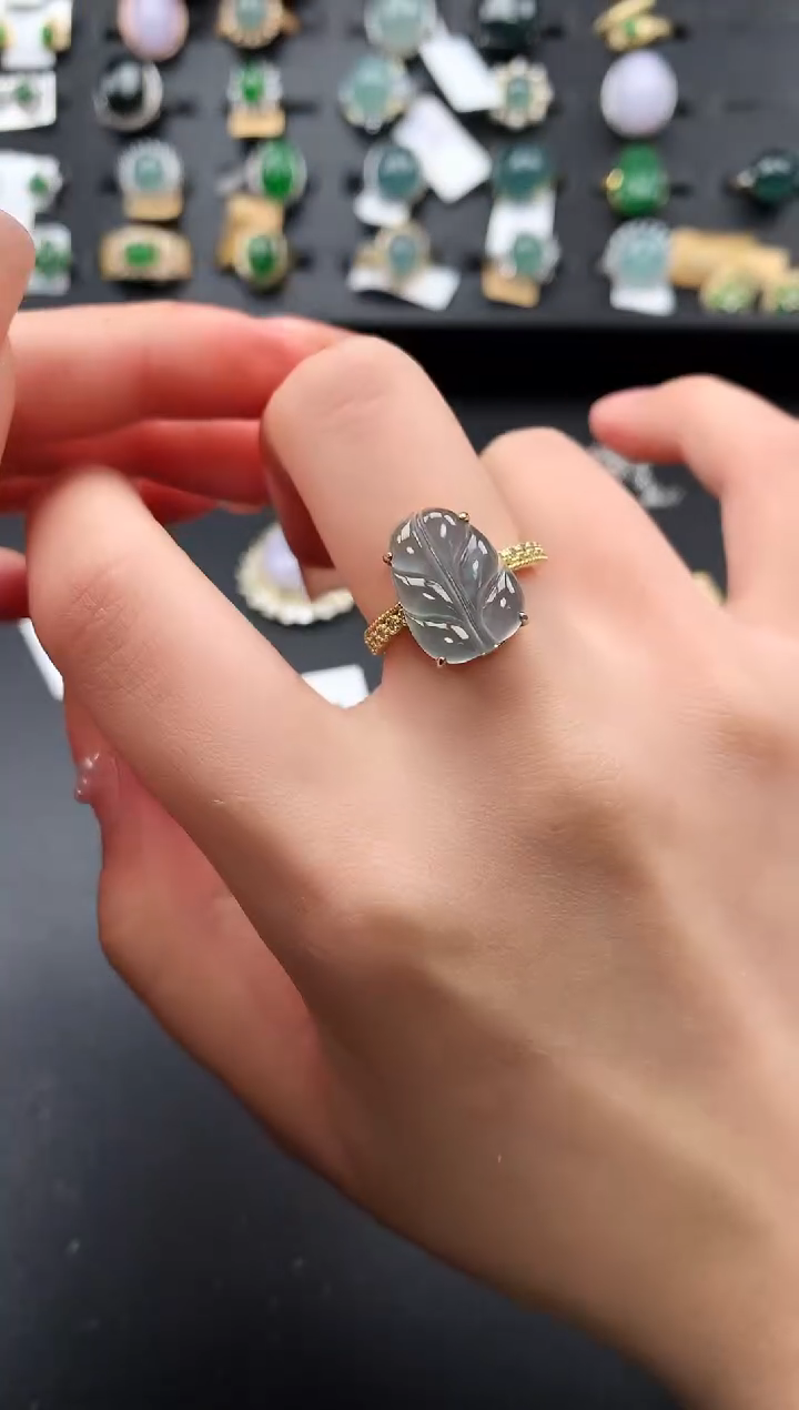 【闪购商品】翡翠戒指18K金镶嵌52134141