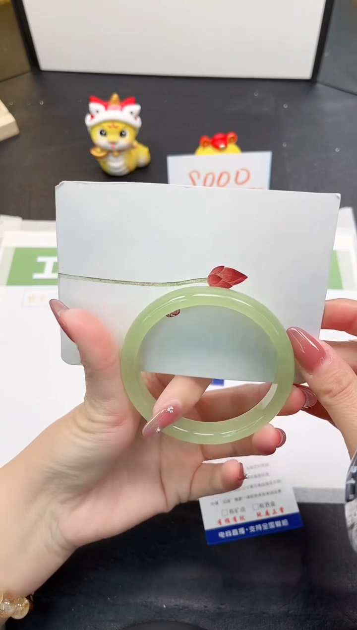 【闪购商品】石英质玉手镯未镶嵌263-61.1